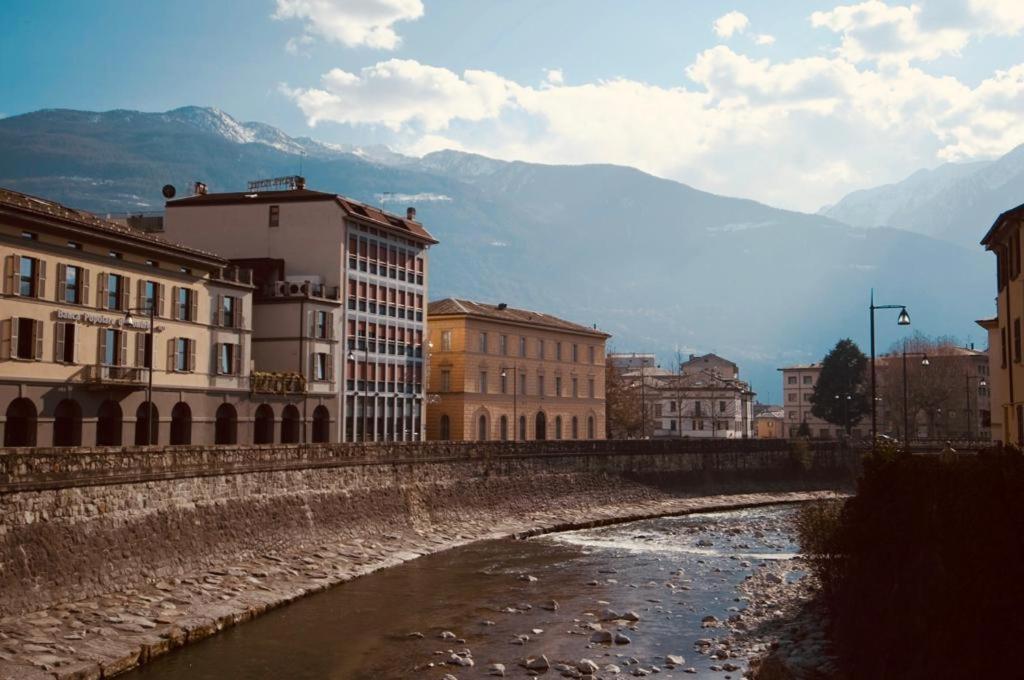Hotel Europa Sondrio Exterior foto