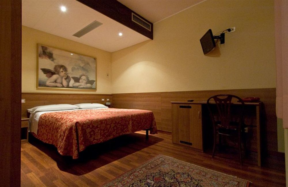 Hotel Europa Sondrio Exterior foto